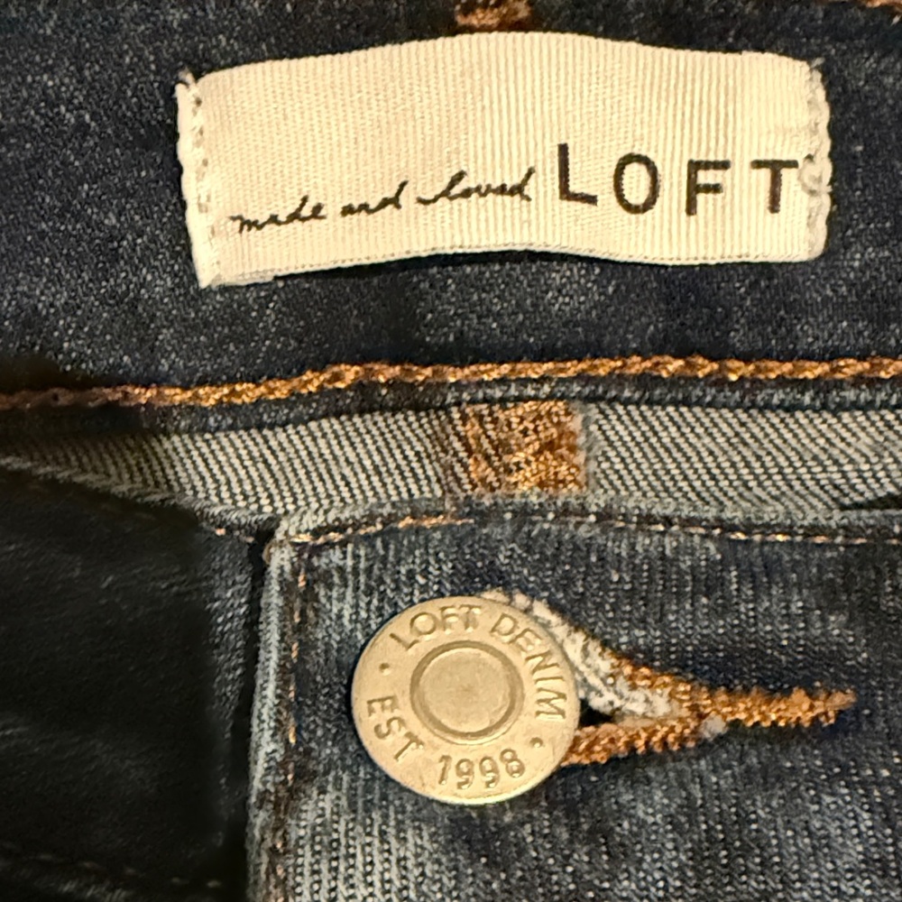 LOFT Dark Blue Curvy Slim Wide-Leg Flare Jeans - Picture 3 of 9